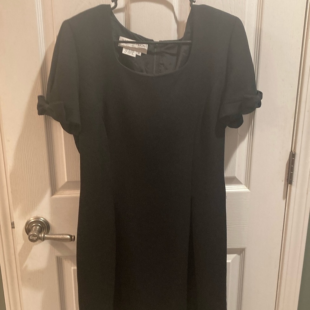 Maggy London Black Short Sleeve Dress size 12